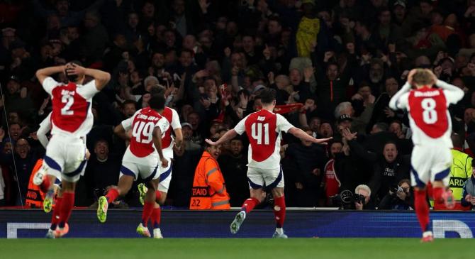 波尔多队门将神勇，帮助球队客场不败