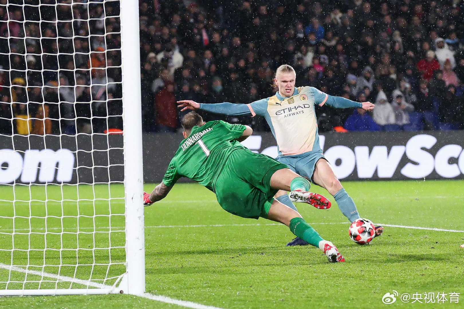 曼城遭遇连败,卫冕冠军称号岌岌可危 曼城遭遇连败,卫冕冠军称号岌岌可危