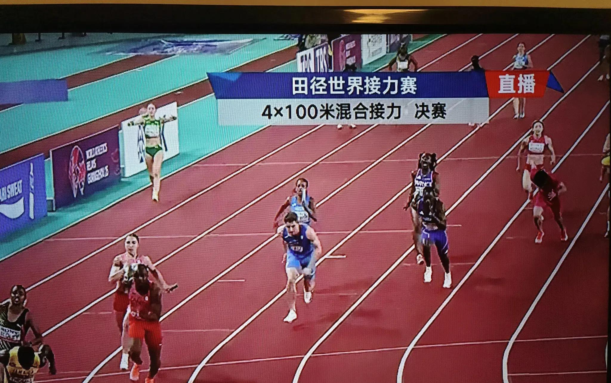 关于球员努力冲刺冠军,球队多方配合协力作战的信息 关于球员努力冲刺冠军,球队多方配合协力作战的信息