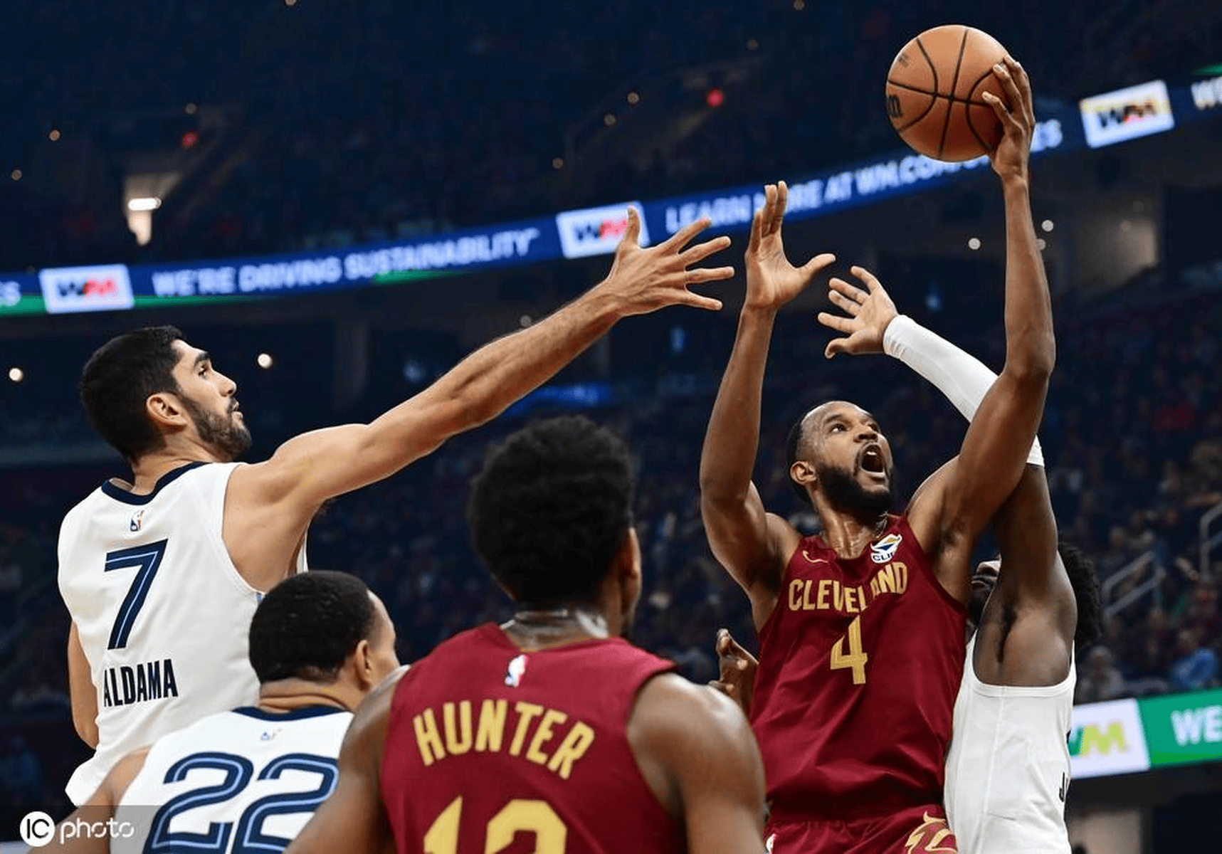 火箭取胜灰熊，近10战9胜