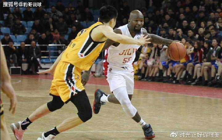 猛龙队外援交流比赛经验,助力球队壮大 猛龙队外援交流比赛经验,助力球队壮大