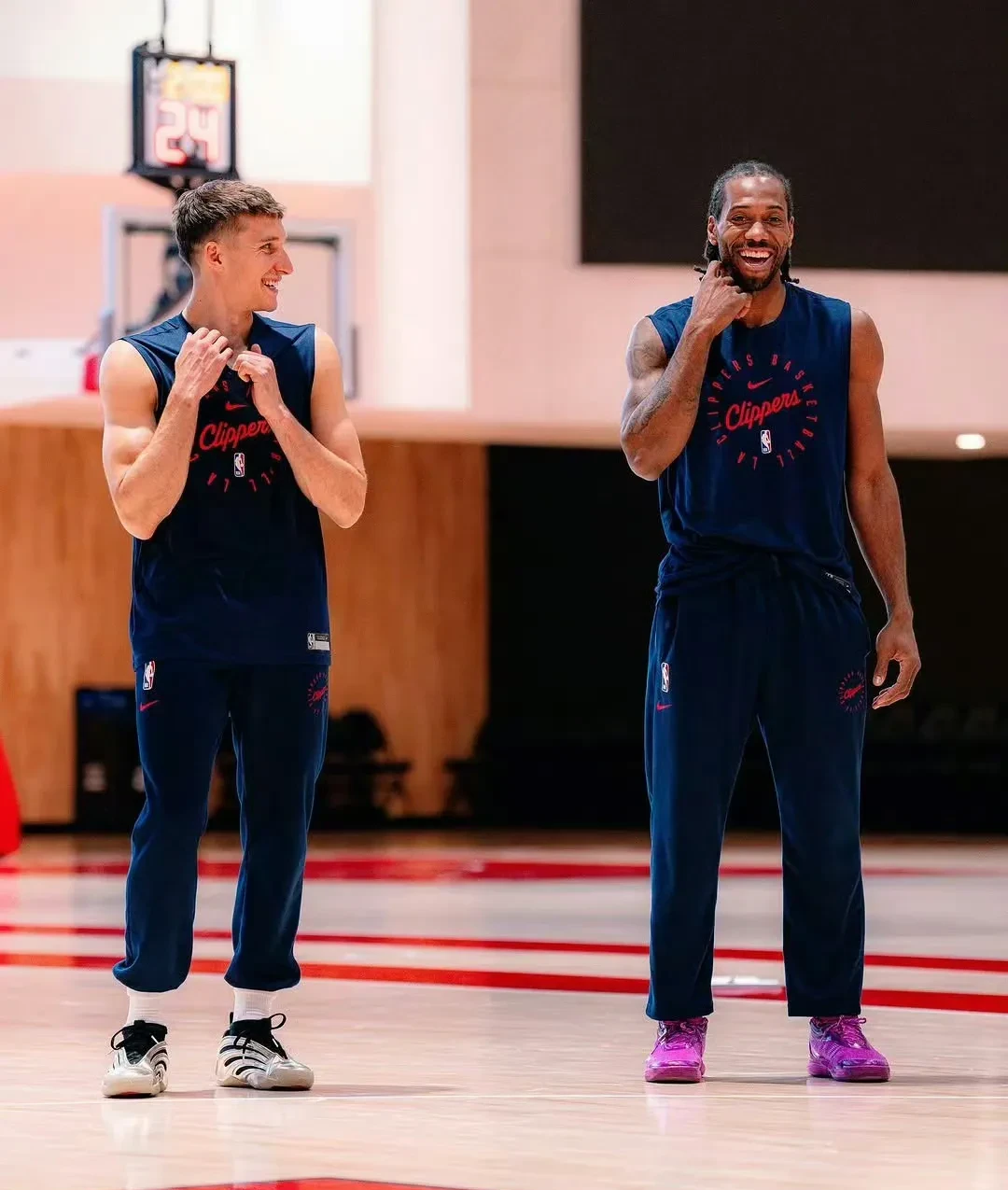 包含快船吊打灰熊,迎来赛季第三连胜的词条 包含快船吊打灰熊,迎来赛季第三连胜的词条