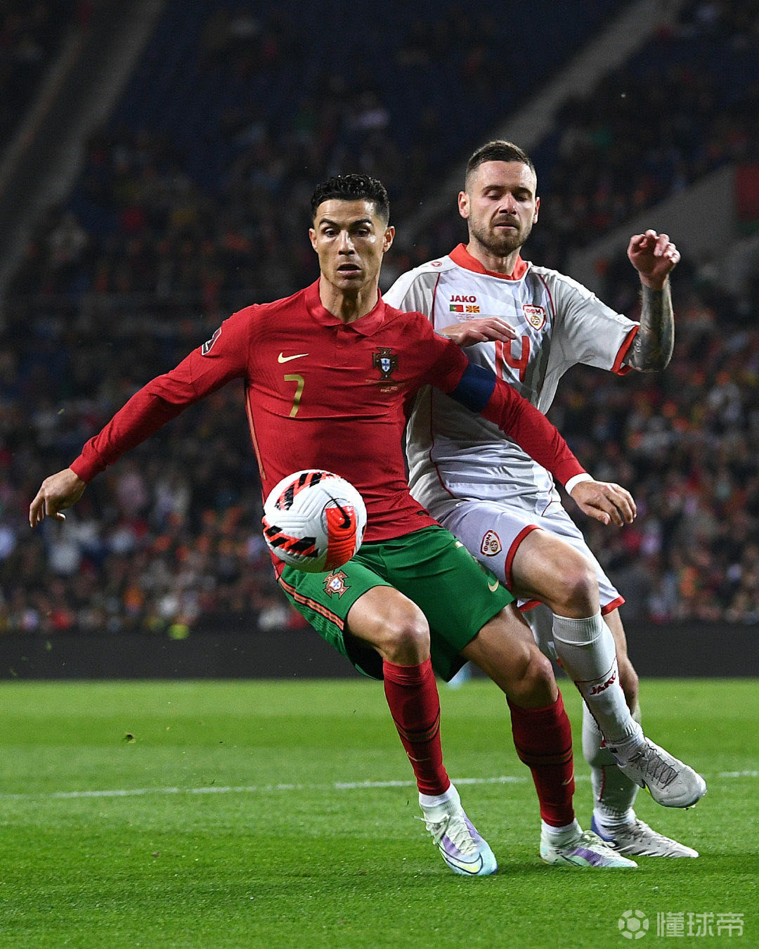 马其顿选手在划船比赛进入决赛